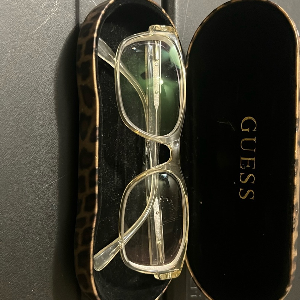 Women’s Guess eyewear.